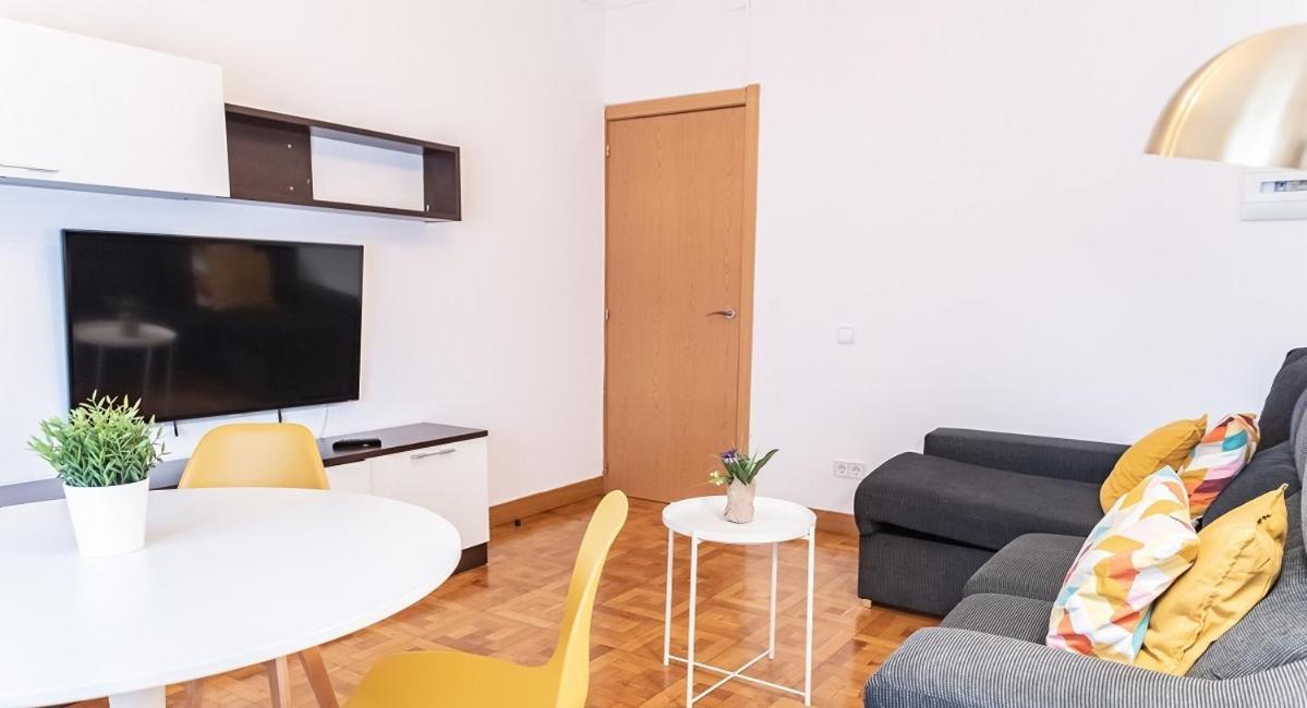 פמפלונה Adaptado Y Comodo Apartamento En Iturrama מראה חיצוני תמונה